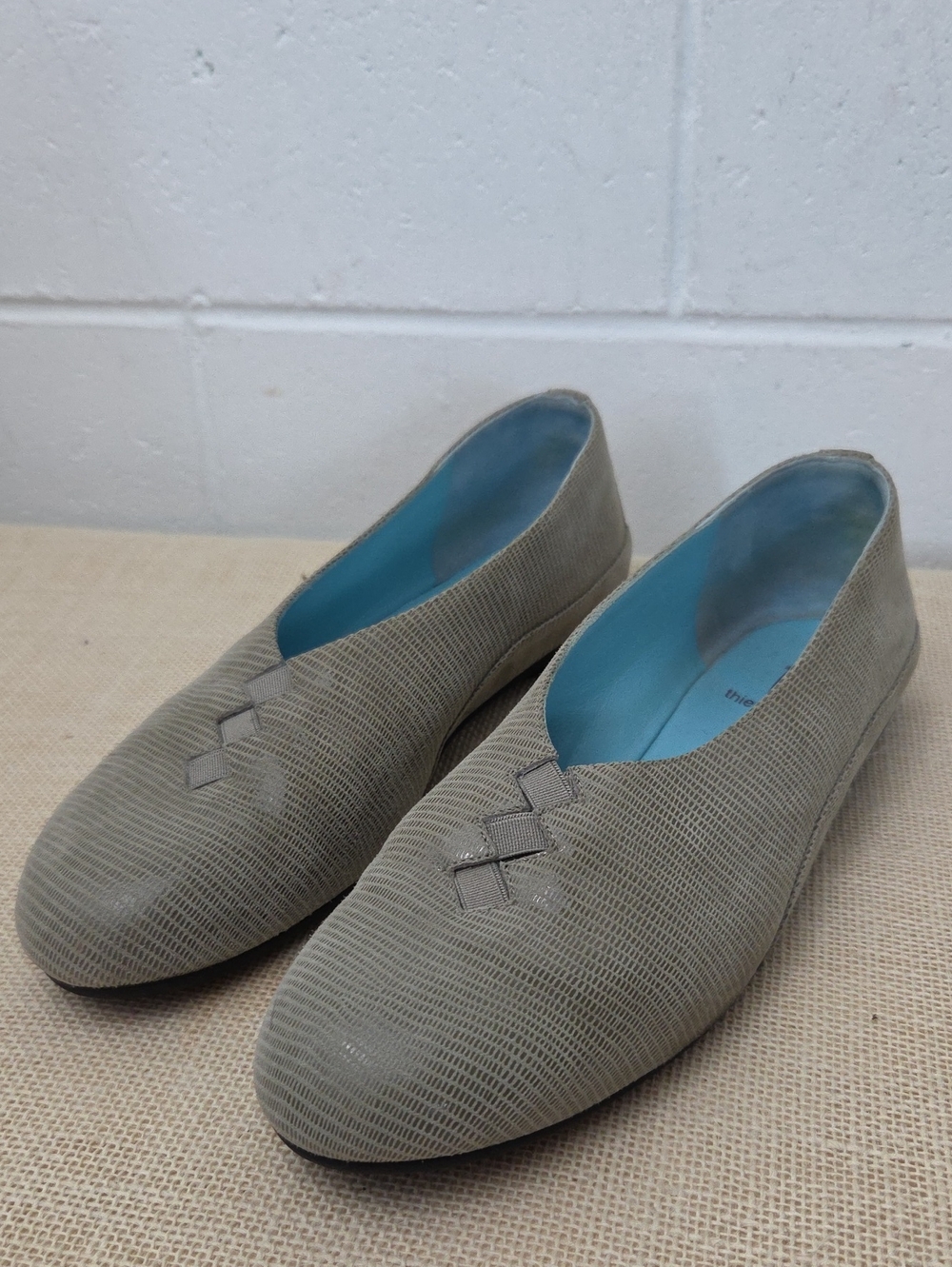 Thierry Rabotin Light Gray Leather Slip-On Ballet Flats 37.5